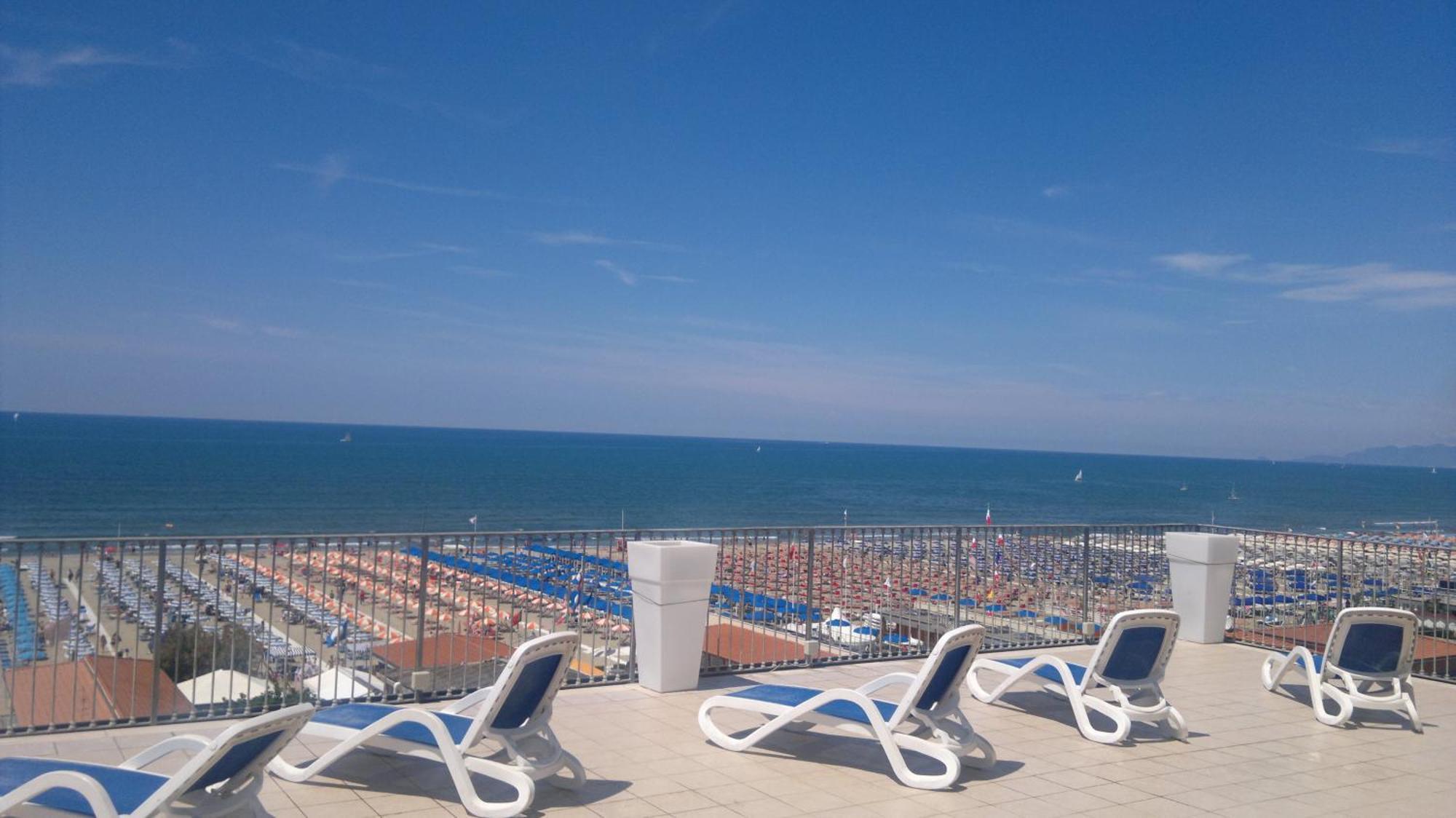 Dependance Dell'Hotel Sole E Mare Lido di Camaiore Ngoại thất bức ảnh