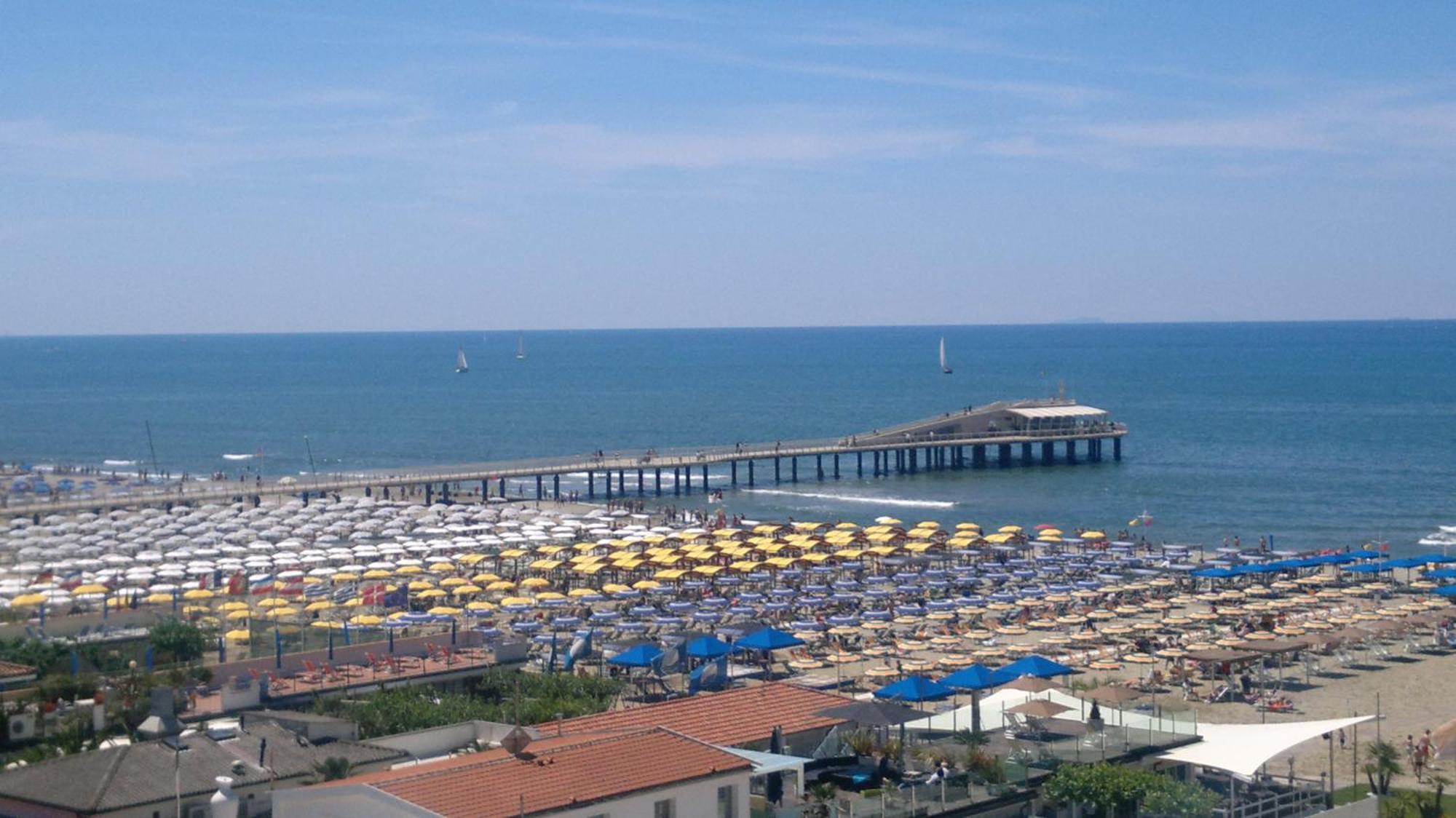 Dependance Dell'Hotel Sole E Mare Lido di Camaiore Ngoại thất bức ảnh